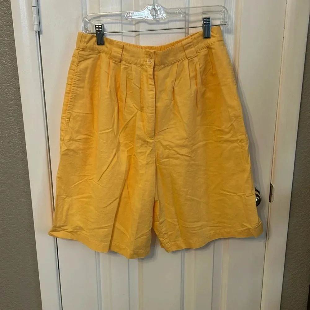 Talbots Women’s (L) Vintage Yellow Linen Cotton Bermuda Coastal Vibes Shorts